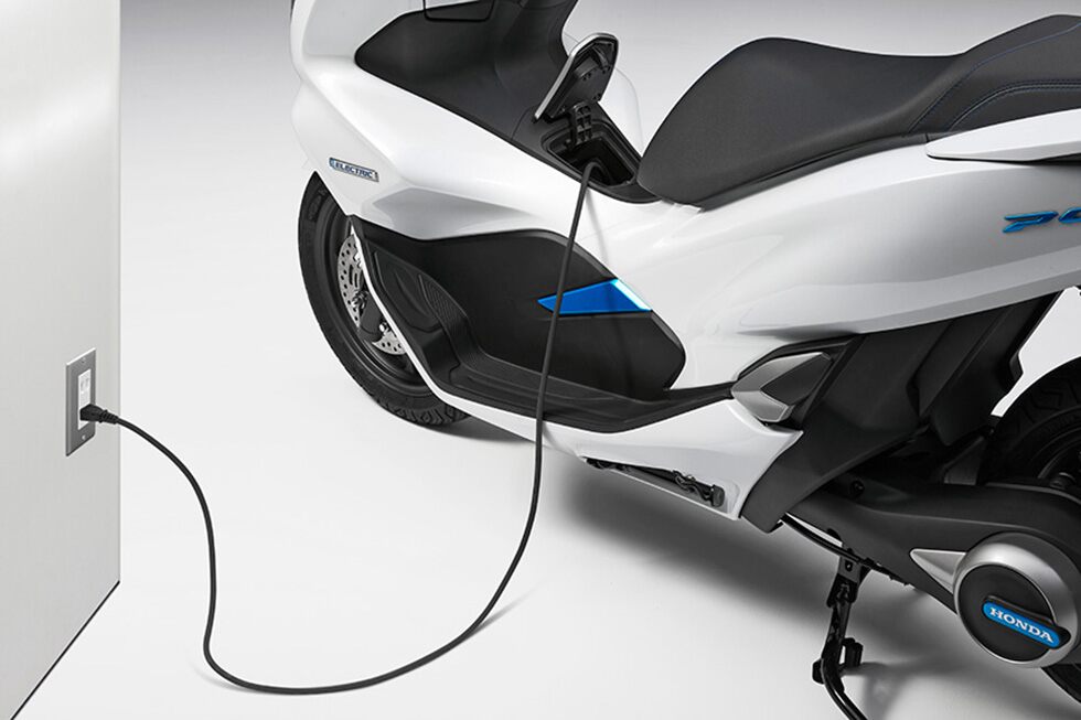 Tecnologia Honda Moto Pcx Carregando