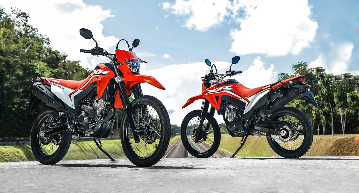Duas Honda XR300L Tornado