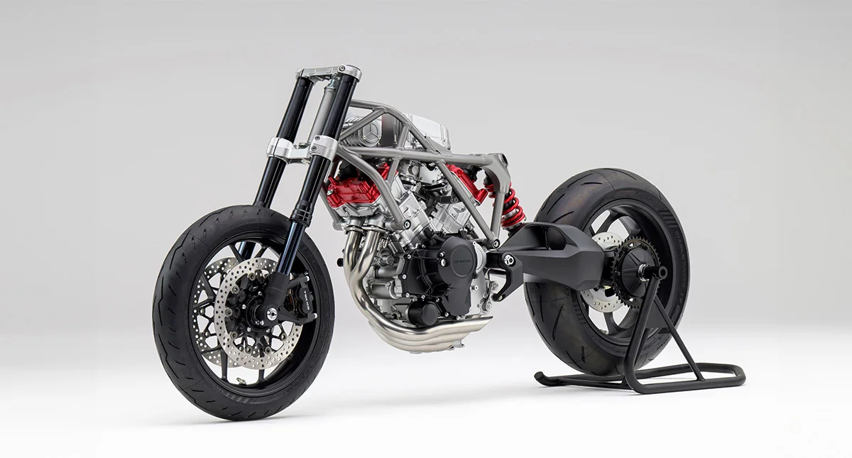 Estrutura da moto Honda com motor V3 Ice Concept lateral