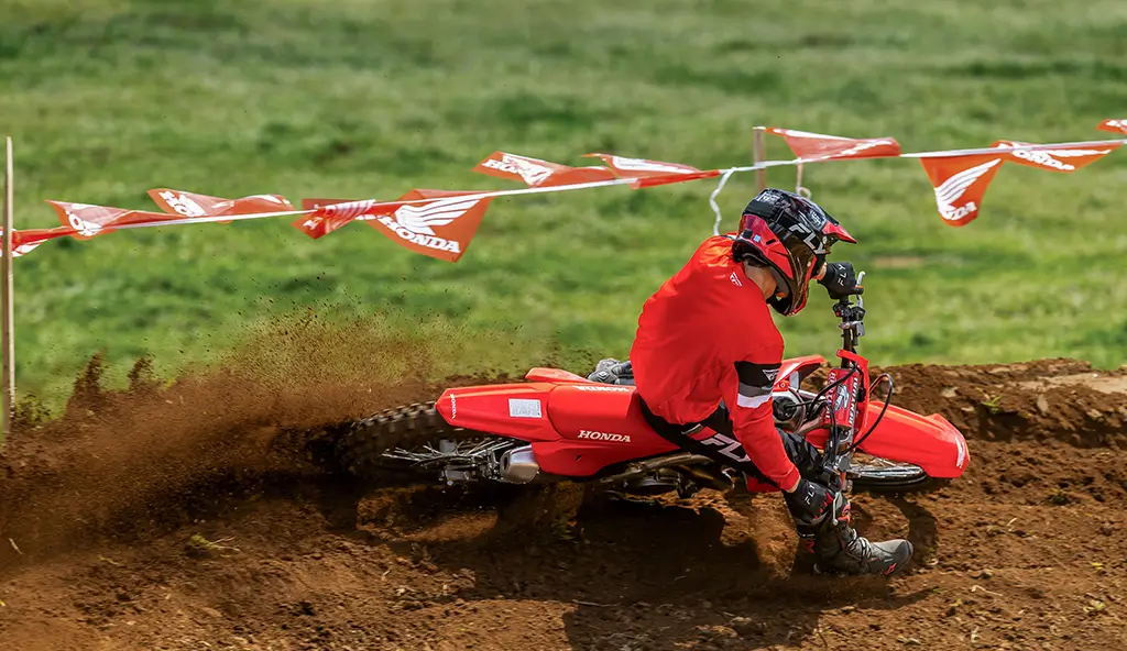 Diferencial tecnologia da CRF450  – Grand Prix Red