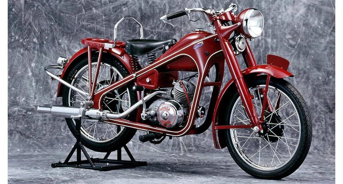 motocicleta 1949 dream